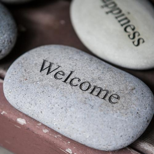 banner-mkt-a-stone-welcome